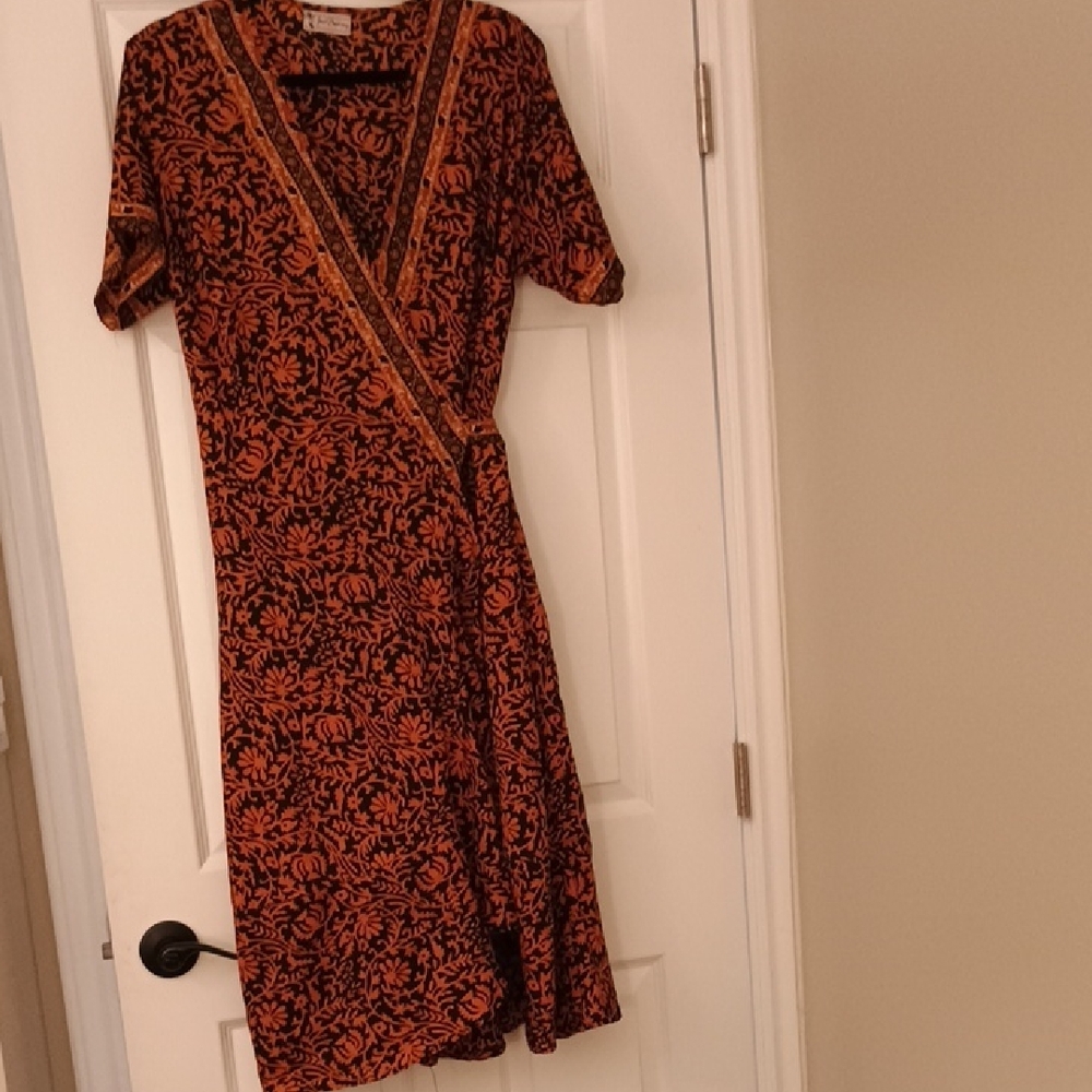 African Inspired Elegant Orange and Black Wrap Dress Made In India - Picture 3 of 4